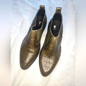 Womens FRYE Billy Shortie Booties Size 8 😍